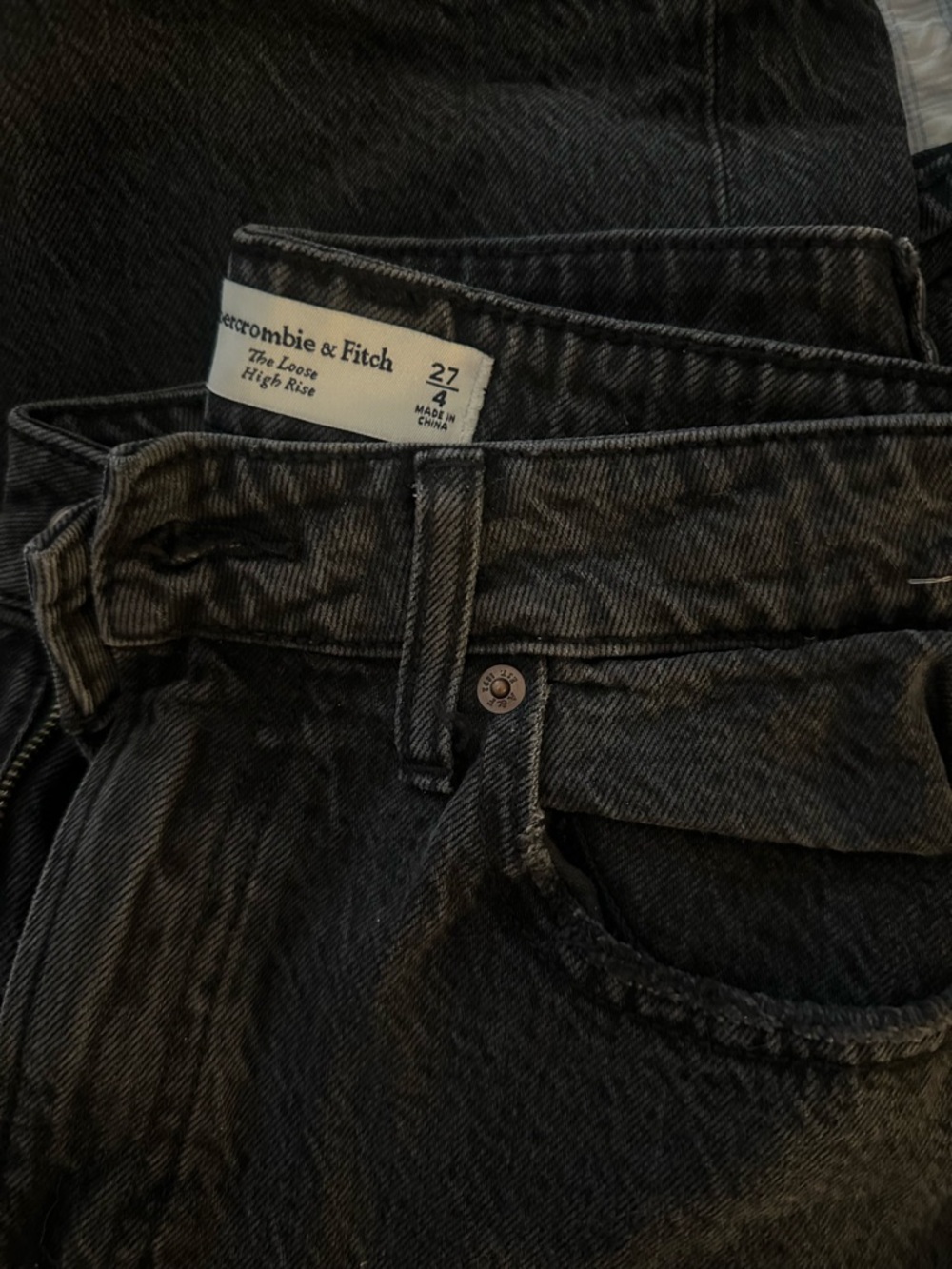 Abercrombie & Fitch Women’s The Loose Curve Love High-Rise Jeans — Black Wash